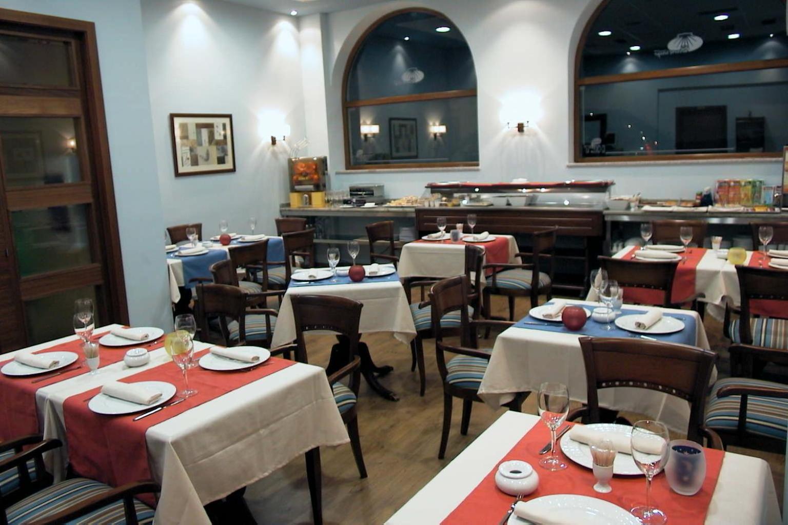 Hotel Santiago Benavente Extérieur photo